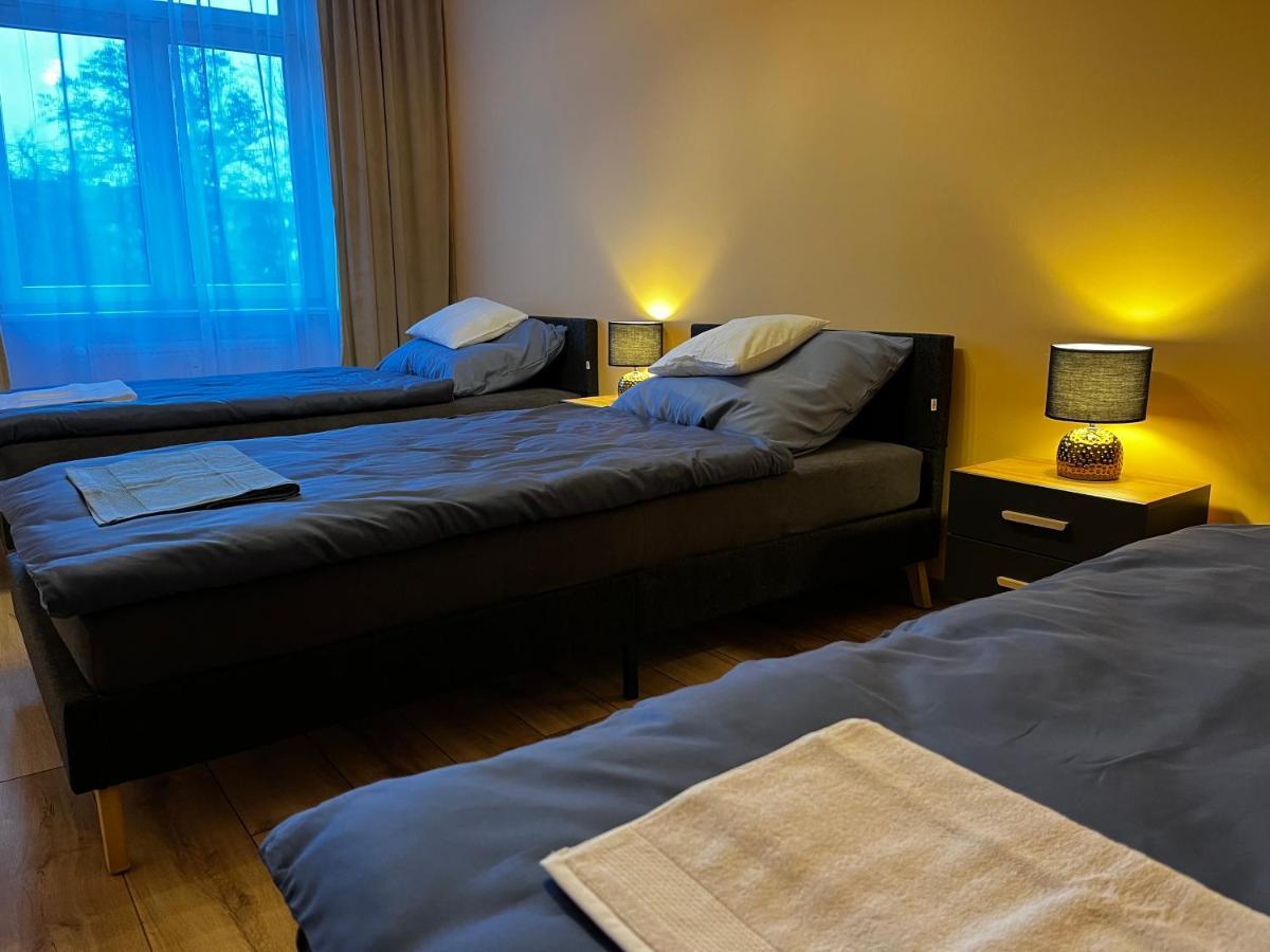 Komfortowy Apartament W Centrum Jaworzno Extérieur photo
